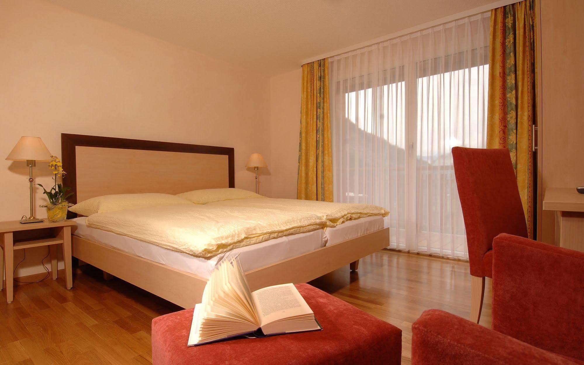 Hotel Viktoria-Leukerbad-Therme Zewnętrze zdjęcie